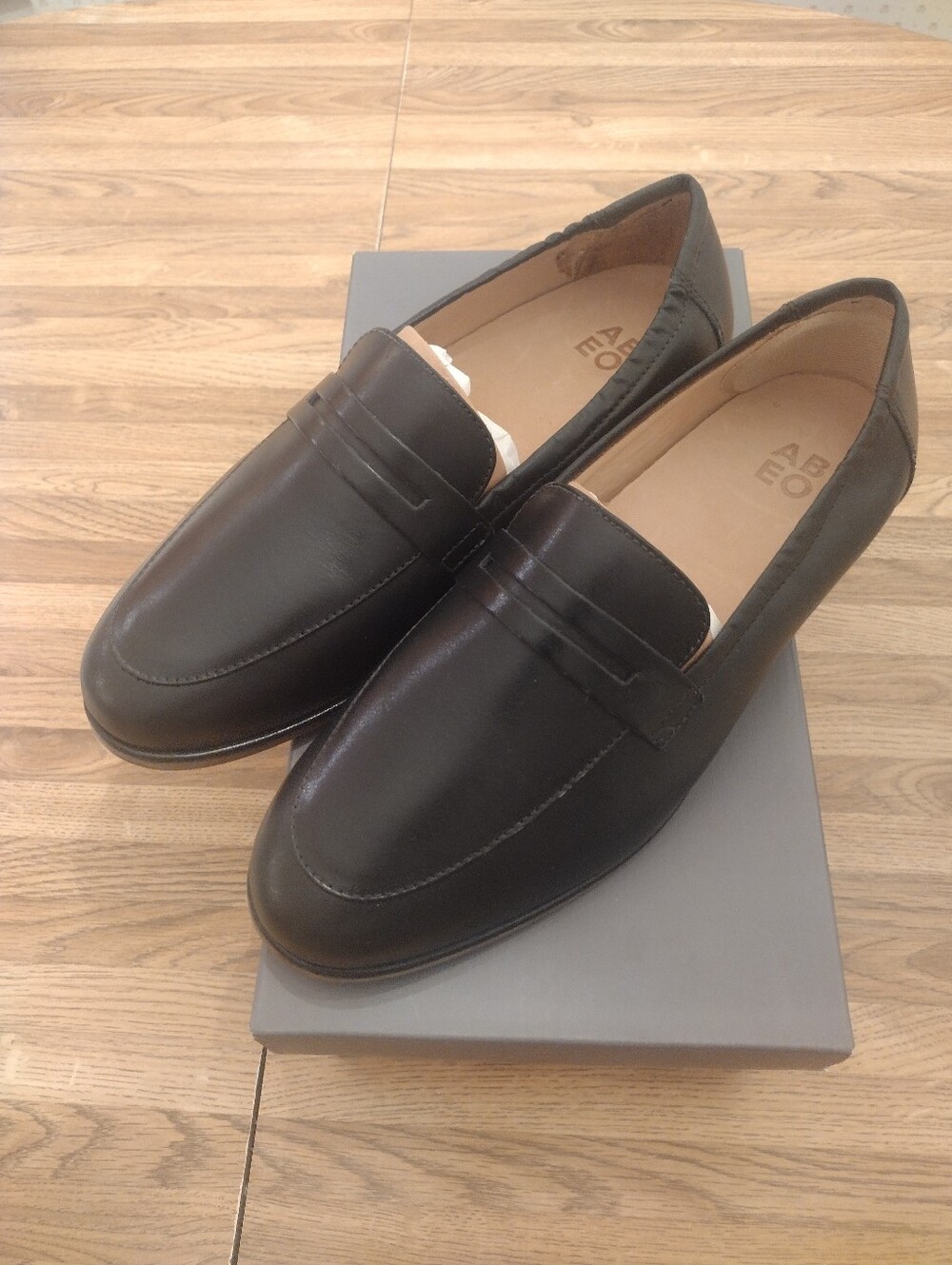 Women's ABEO Black Leather Slip-On Strada Penny Loafers